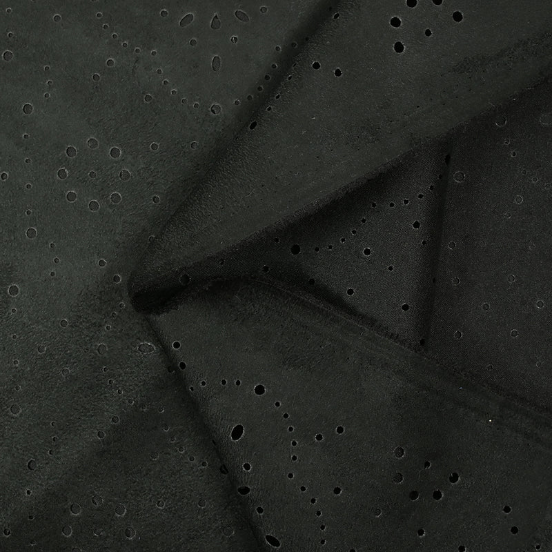 Suédine perforée trèfle noir