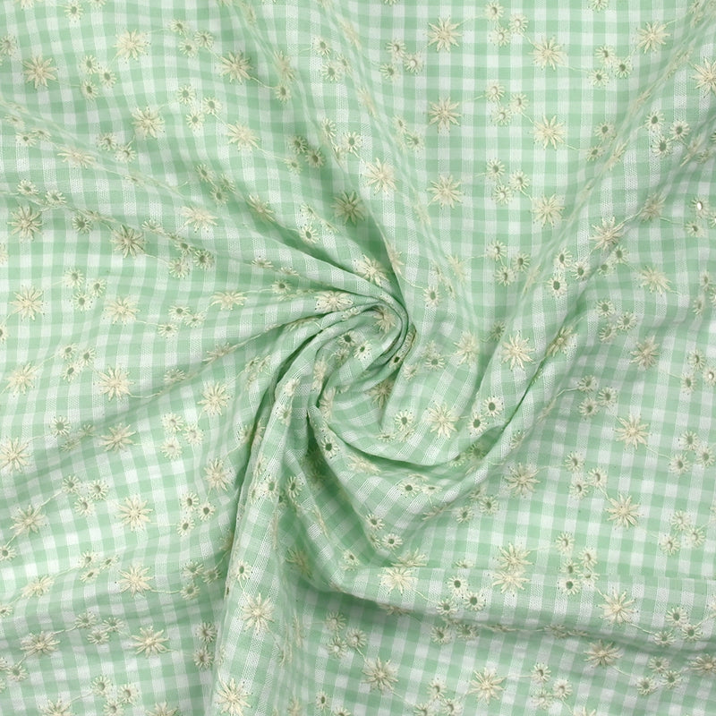 Coton Vichy seersucker brodé fond vert pastel