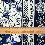 Viscose imprimée amour des fleurs bleu fond blanc cassé