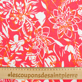 Fondo rosa de jersey viscosa con estampado y flores