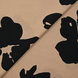 Viscose imprimée tache de fleurs fond beige
