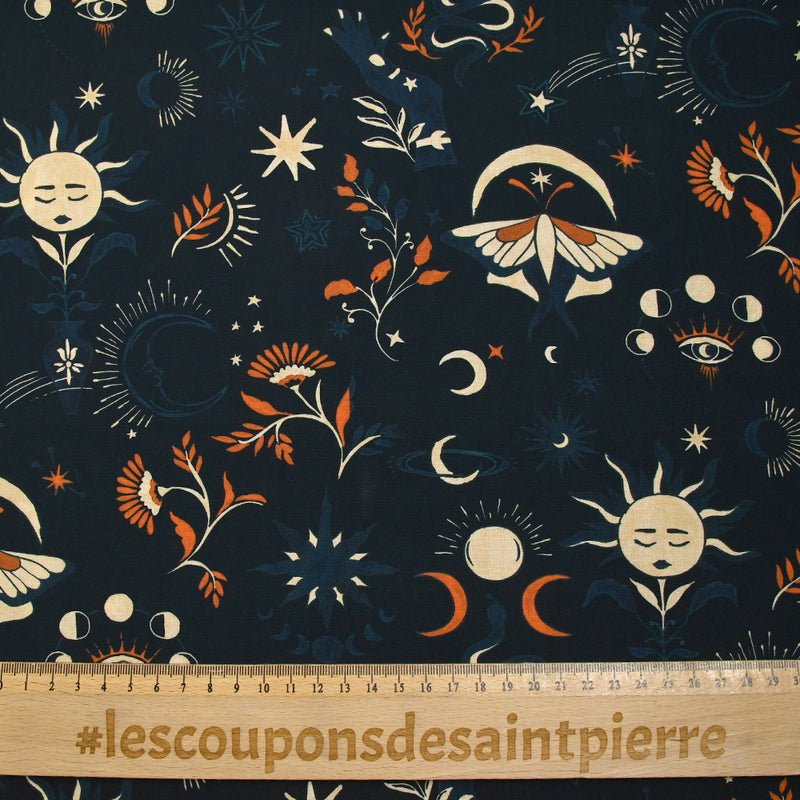 Viscose imprimée nuit astrale fond bleu nuit