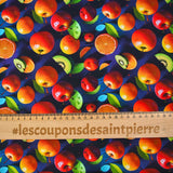 Coton imprimé multifruit fond bleu