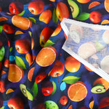 Coton imprimé multifruit fond bleu