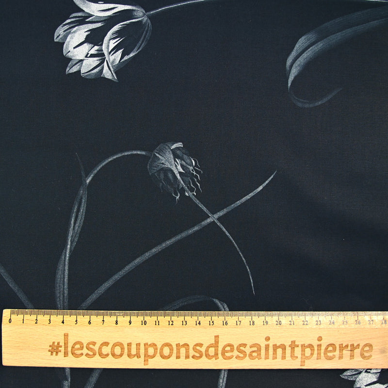 Coton imprimé tulipe fond marine