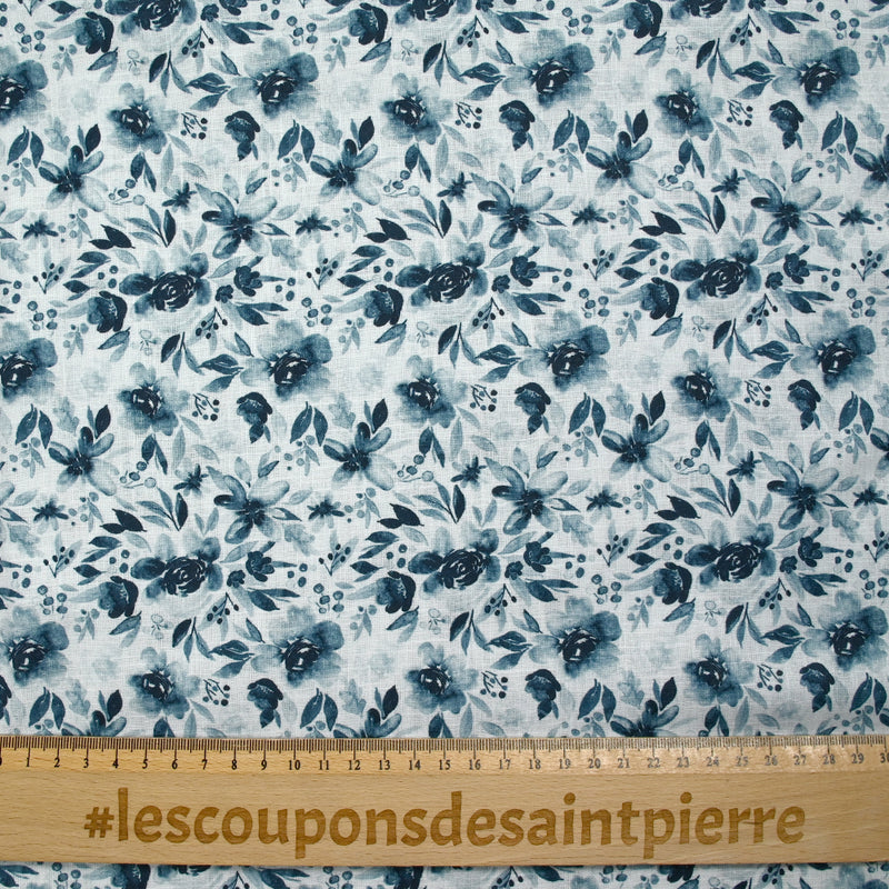 Woven cotton Linen A look printed flowers in dark blue watercolor