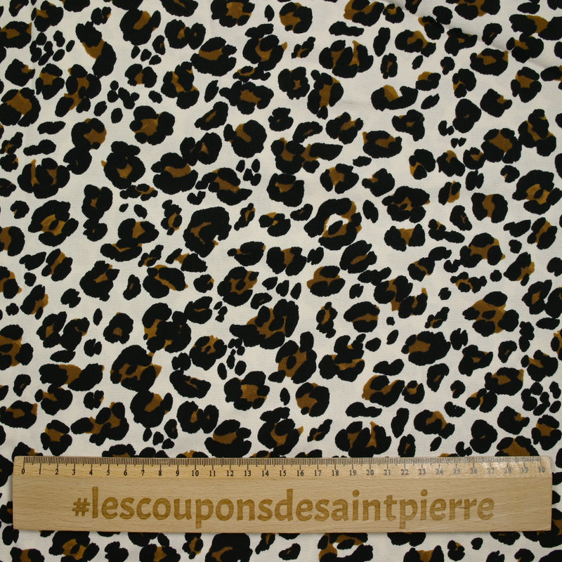 Twill de viscose imprimé léopard fond écru