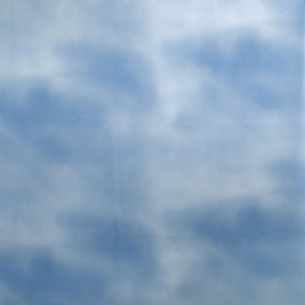 Satin 100% soie imprimé nuances de bleu givré
