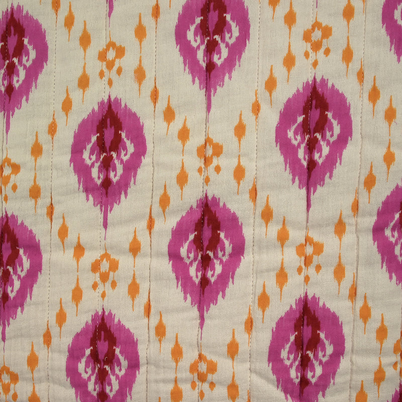 Double gaze matelassée double face indien Gurugram rose fond écru au mètre
