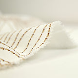 Crêpe polyester feuillage fond blanc