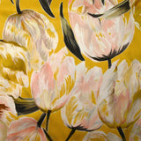 Satin de soie imprimé tulipes sauvages fond moutarde