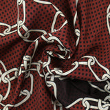 Satin de viscose imprimé chaînes et pois fond bordeaux