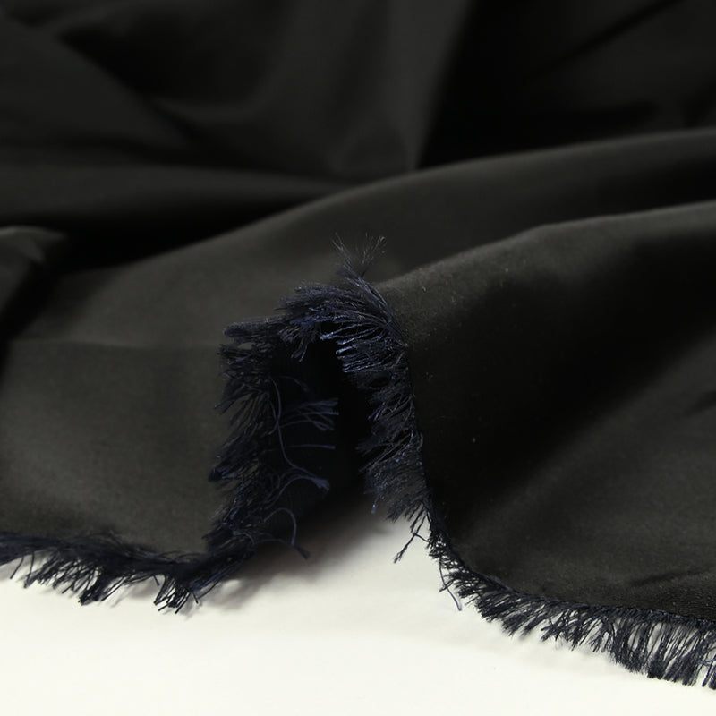 Satin duchesse polyester noir envers marine