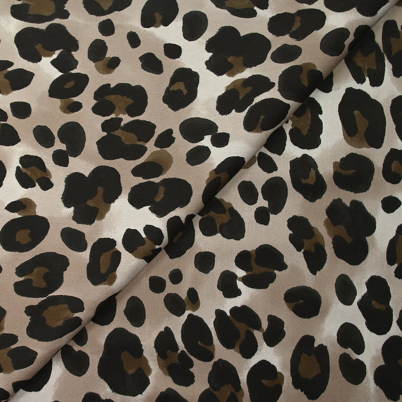 Satin de viscose imprimé léopard fond taupe et grège