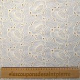 Broderie anglaise Greta écru fond blanc