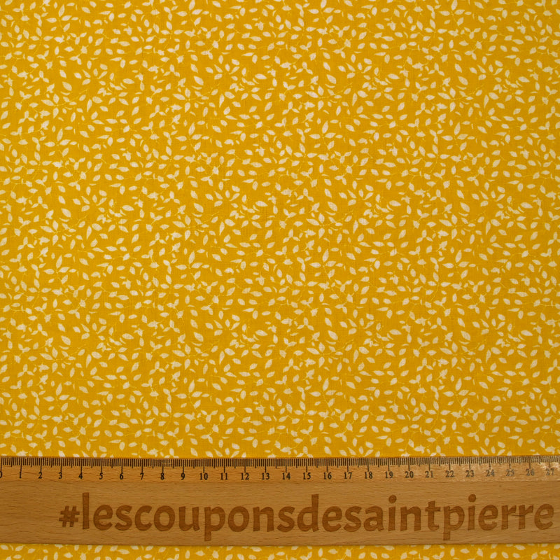 Follaje estampado de algodón con follaje estampado de fondo amarillo