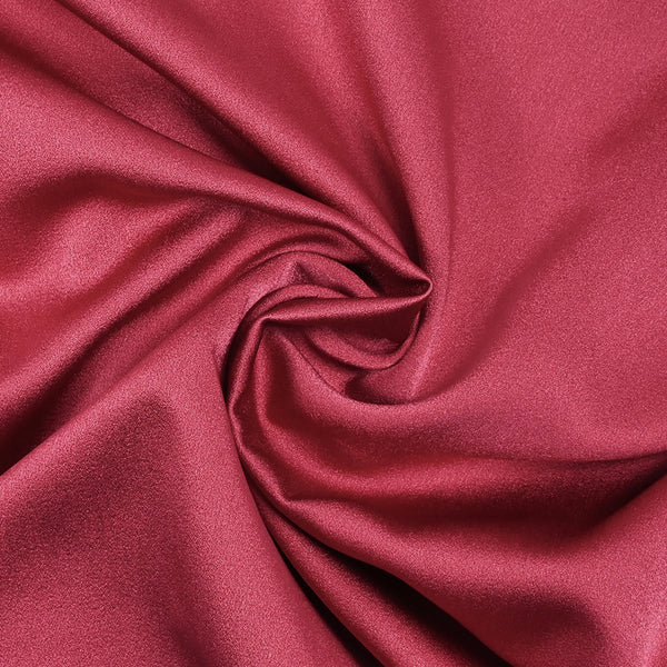 Crêpe satin effet lavé rouge framboise