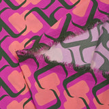 Crêpe polyester imprimé seventies fond violet