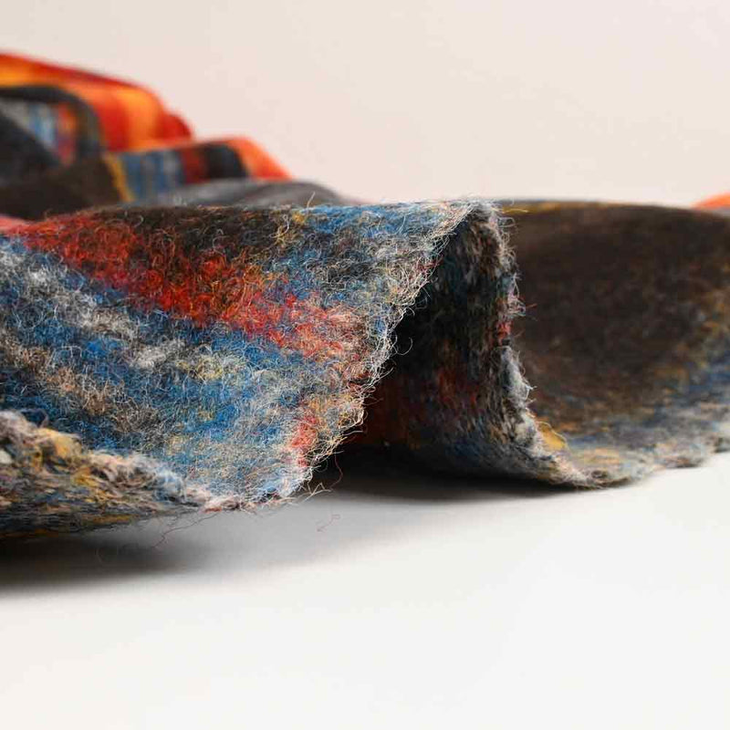 Laine mélangée fine à carreaux marron et orange