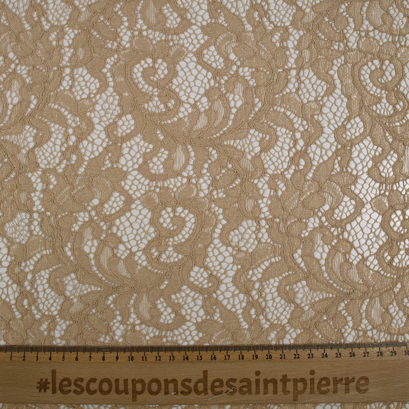 Encaje festonado Judith beige