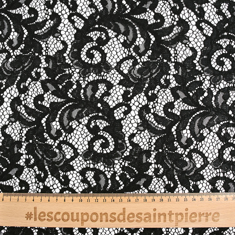 Black Judith Festoned Lace