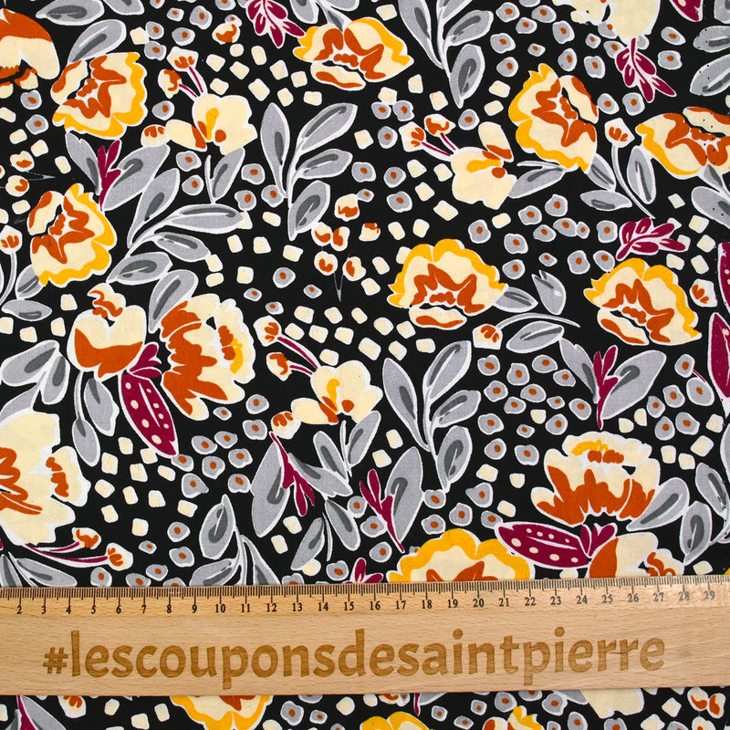 Viscose imprimée éclat botanique fond noir