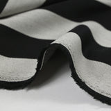 Gabardine de laine mélangée rayée noir et blanc cassé