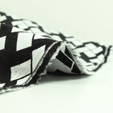 Black and white jacquard polycoTon