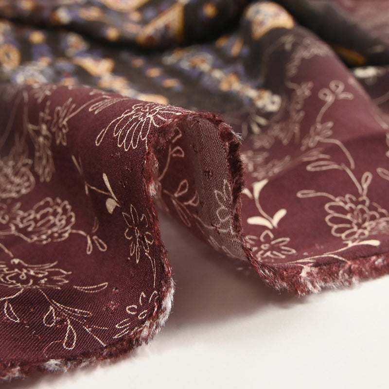 Viscose imprimée cachemire mauve, ocre et lie de vin