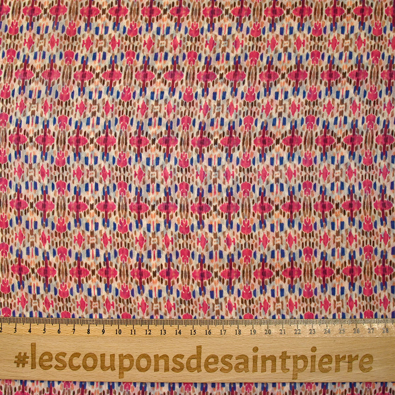 Mousseline imprimée Noémie bleu et fuchsia fond blanc cassé