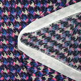 Mousseline crinkle imprimée pied-de-poule bleu et rose