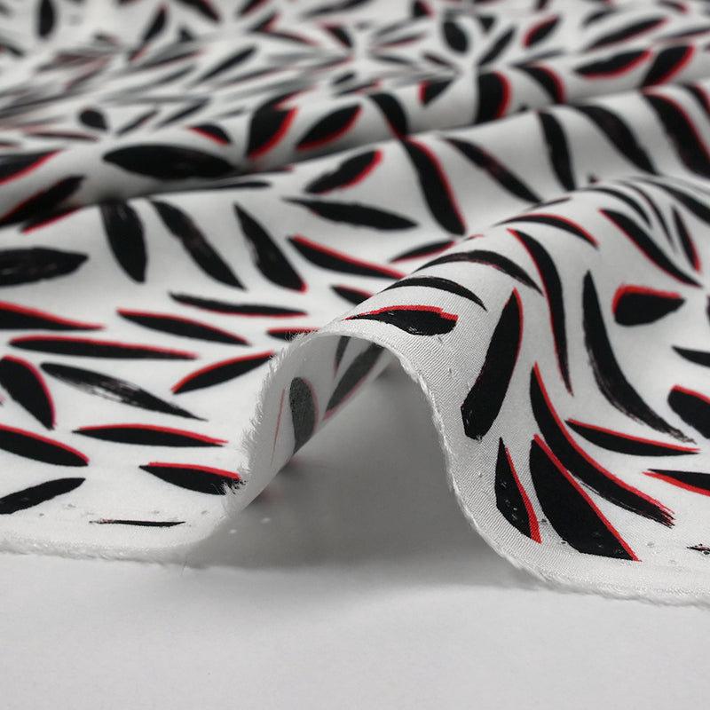 Voile de viscose imprimé pétale envolé fond blanc