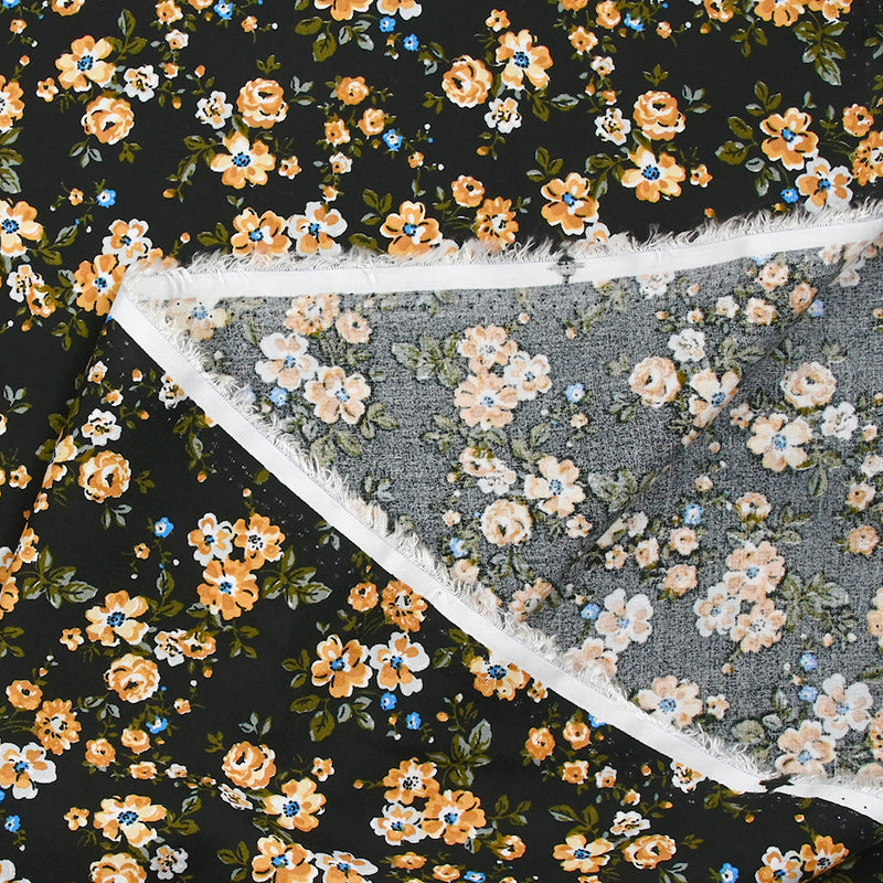 Viscose imprimée fleurs Pétunia fond noir