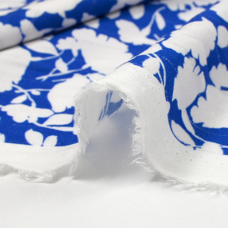 Viscose imprimée lurex le temps des fleurs fond bleu roi