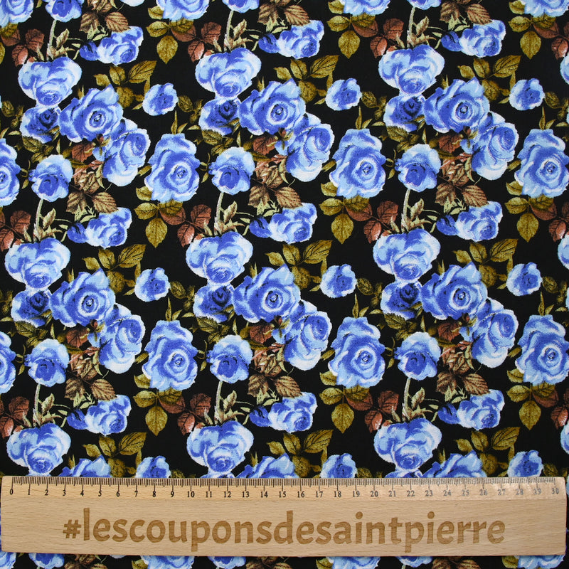 Viscose imprimée fleurs Poppy bleu fond noir
