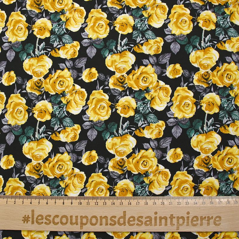 Viscose imprimée fleurs Poppy jaune fond noir