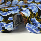 Viscose imprimée fleurs Poppy bleu fond noir