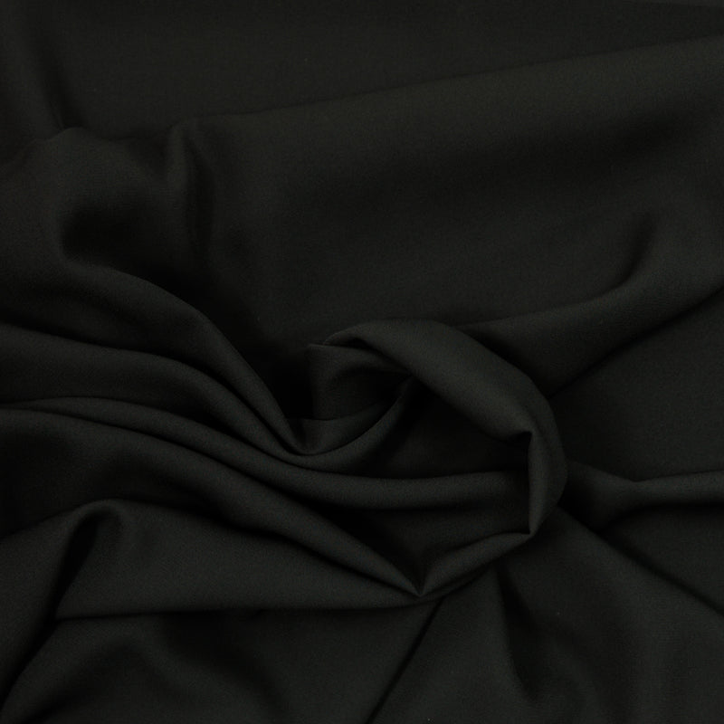 Crêpe georgette en polyester noir