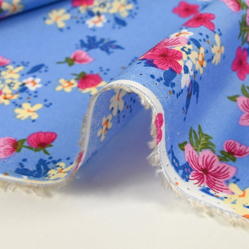 Viscose imprimée fleurs Marjolaine fond bleu