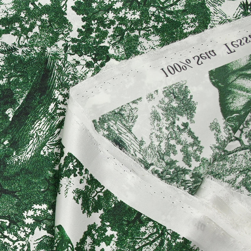 Satin de soie imprimé dans la jungle vert fond blanc