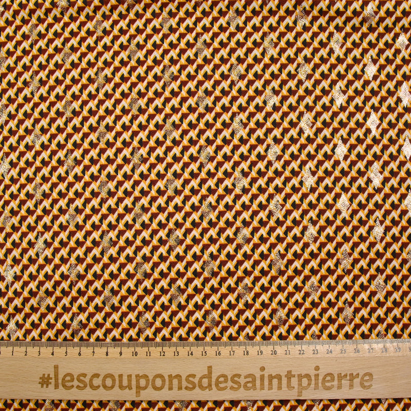Maille crêpe imprimée triangle et losange doré fond jaune