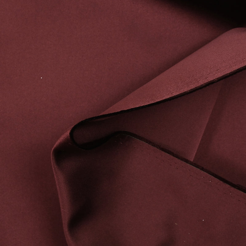 Satin duchesse polyester lie de vin