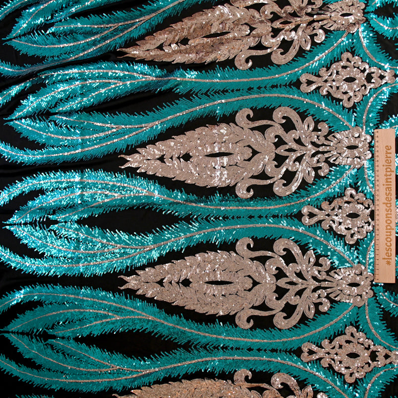 Maille sequin plumes royales argent et turquoise