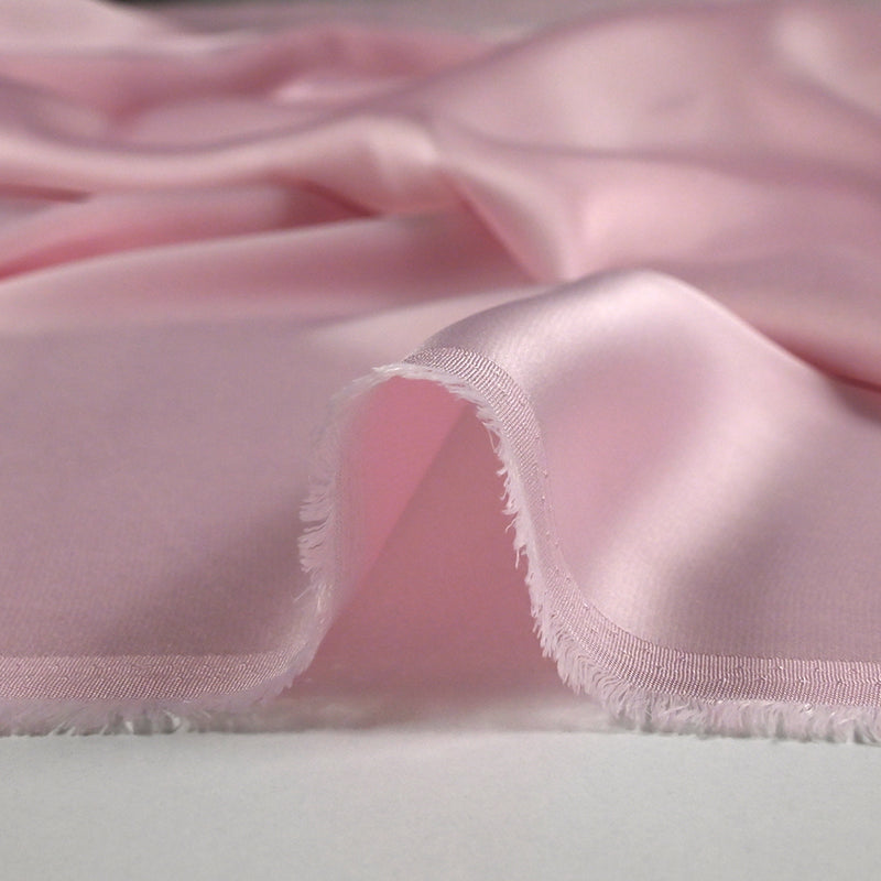 Doublure satin polyester rose layette
