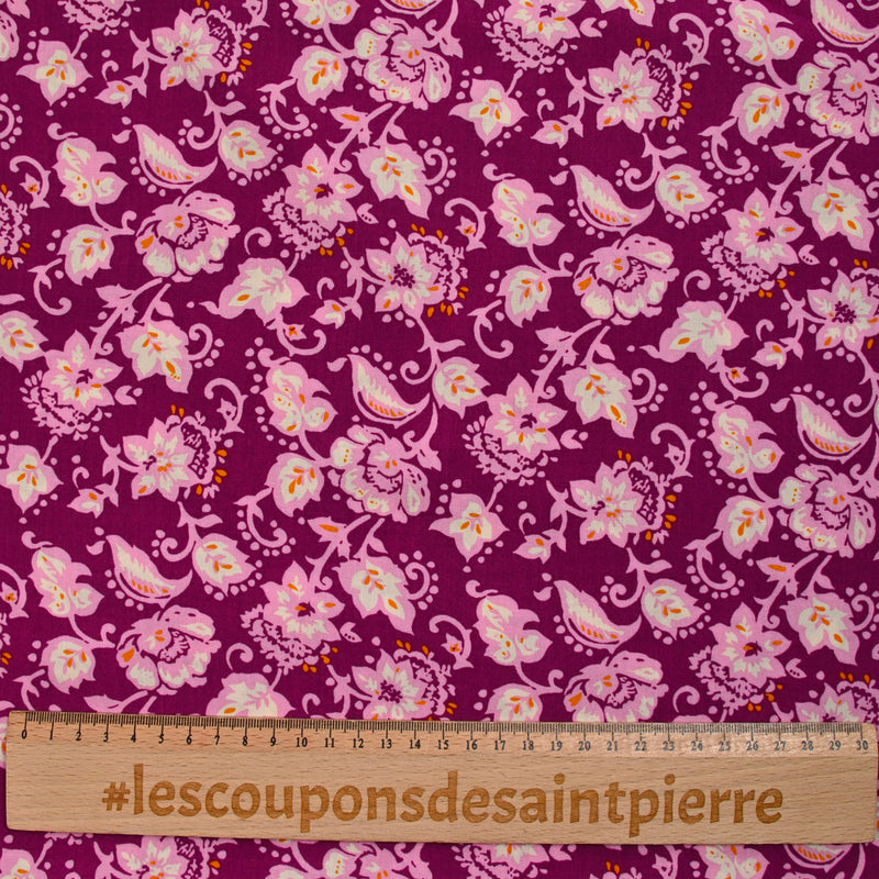 Printed viscose Arabic flowers purple background