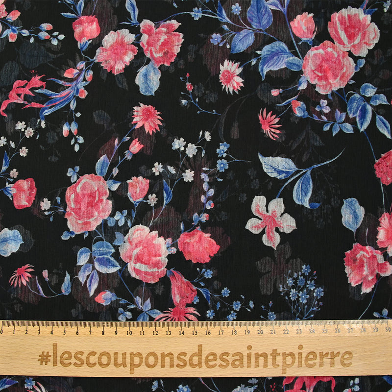 Mousseline imprimée crinkle le temps des roses fond noir