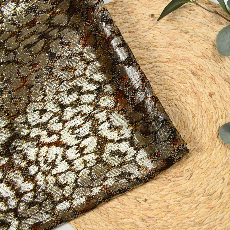 Soie dévorée lancée découpée dorée léopard