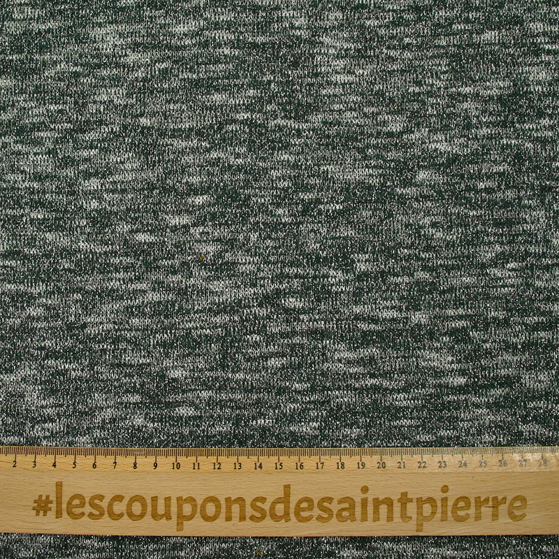 Maille tricot lurex argent fond vert foncé