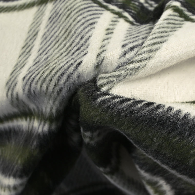 Lainage polyester brossé à carreaux vert foncé et anthracite fond écru