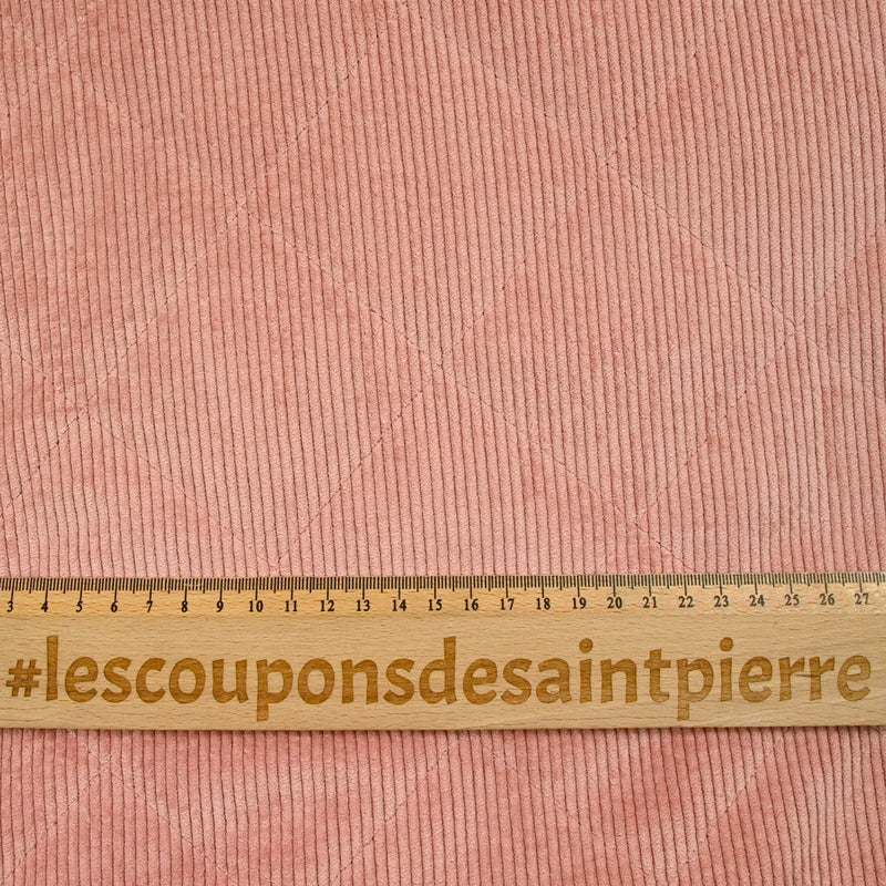Velours de polyester côtelé matelassé envers sherpa vieux rose